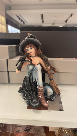 Witch with Broom（WFT-72）